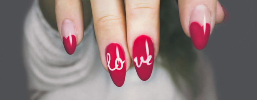 ¿Qué son las uñas stiletto?