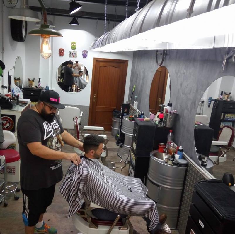 PELUQUERIA HERMANOS CAÑERO